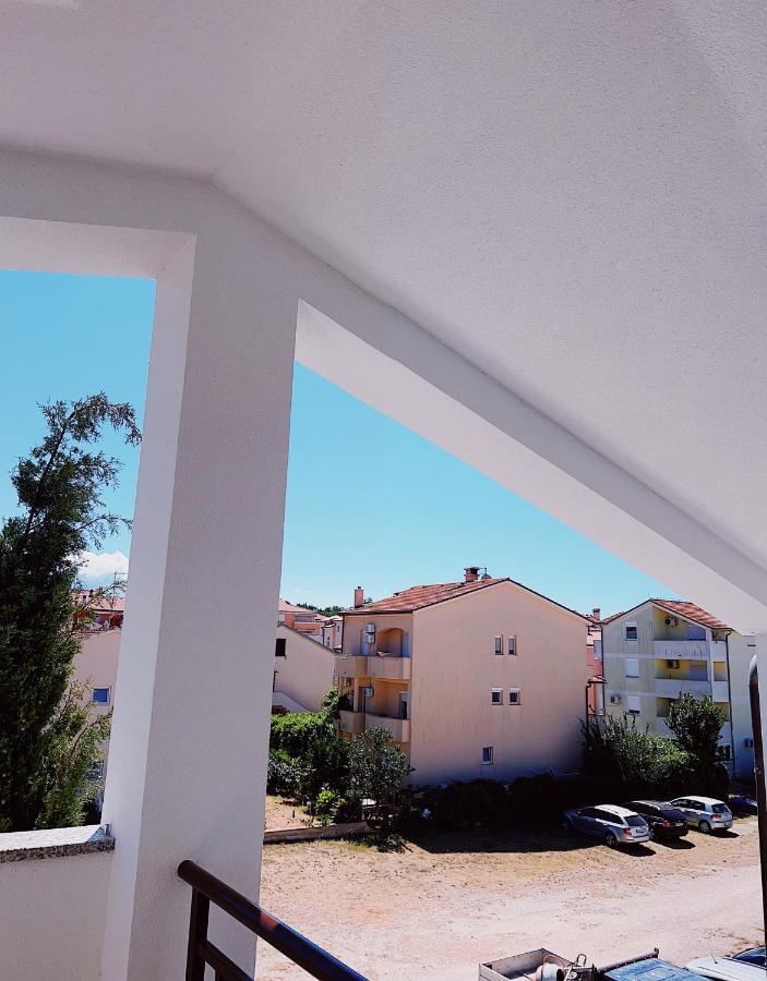 Apartmani Marin Μεντουλίν Εξωτερικό φωτογραφία