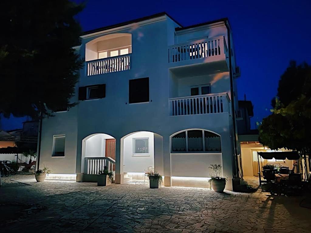 Apartmani Marin Μεντουλίν Εξωτερικό φωτογραφία